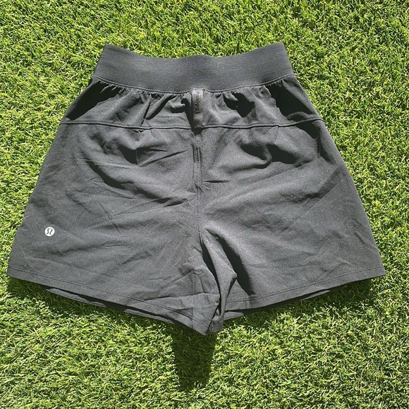 NEW LULULEMON License to Train High-Rise Shorts - Picture 7 of 11